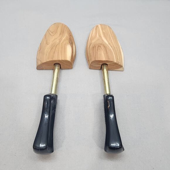 VTG Rochester Tree Co Florsheim Shoe Stretchers Men's Size Large - Picture 1 of 6